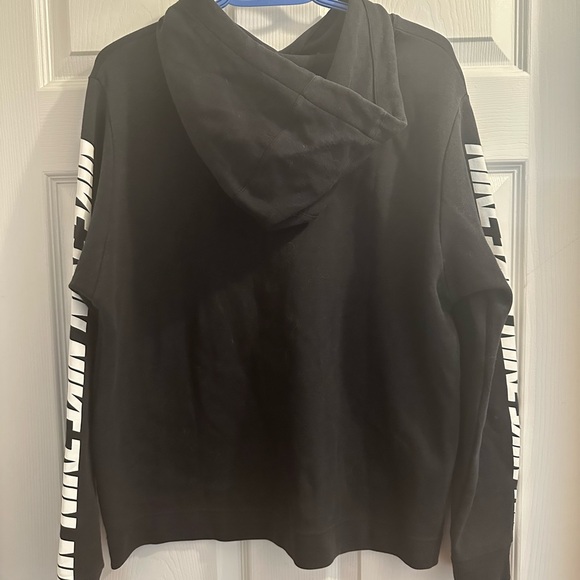 Nike Women’s Hoodie - Picture 2 of 3